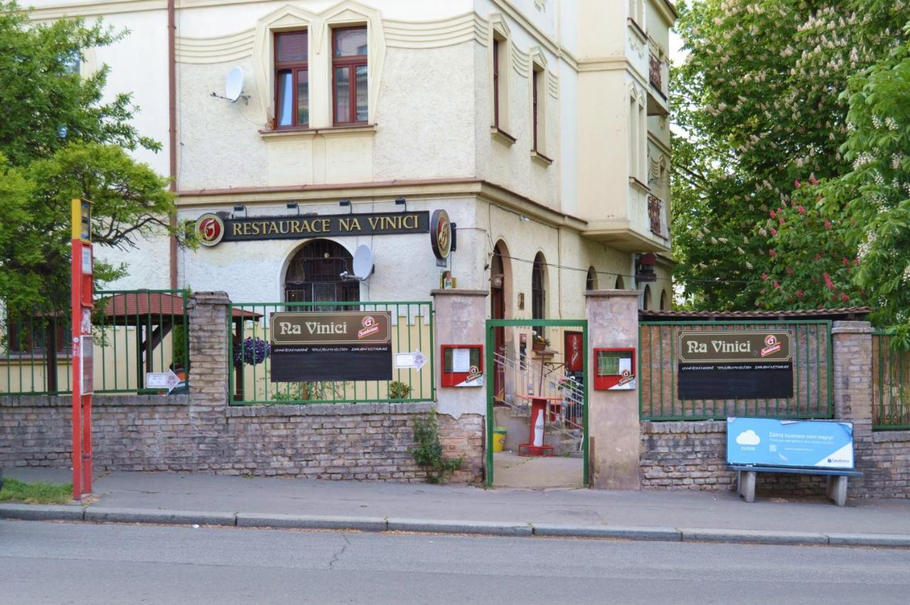 Pravouhla * Praga